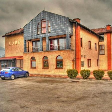 Motel Bella Italia Ilidža Buitenkant foto