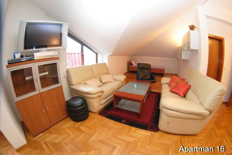 Motel Bella Italia Ilidža Buitenkant foto